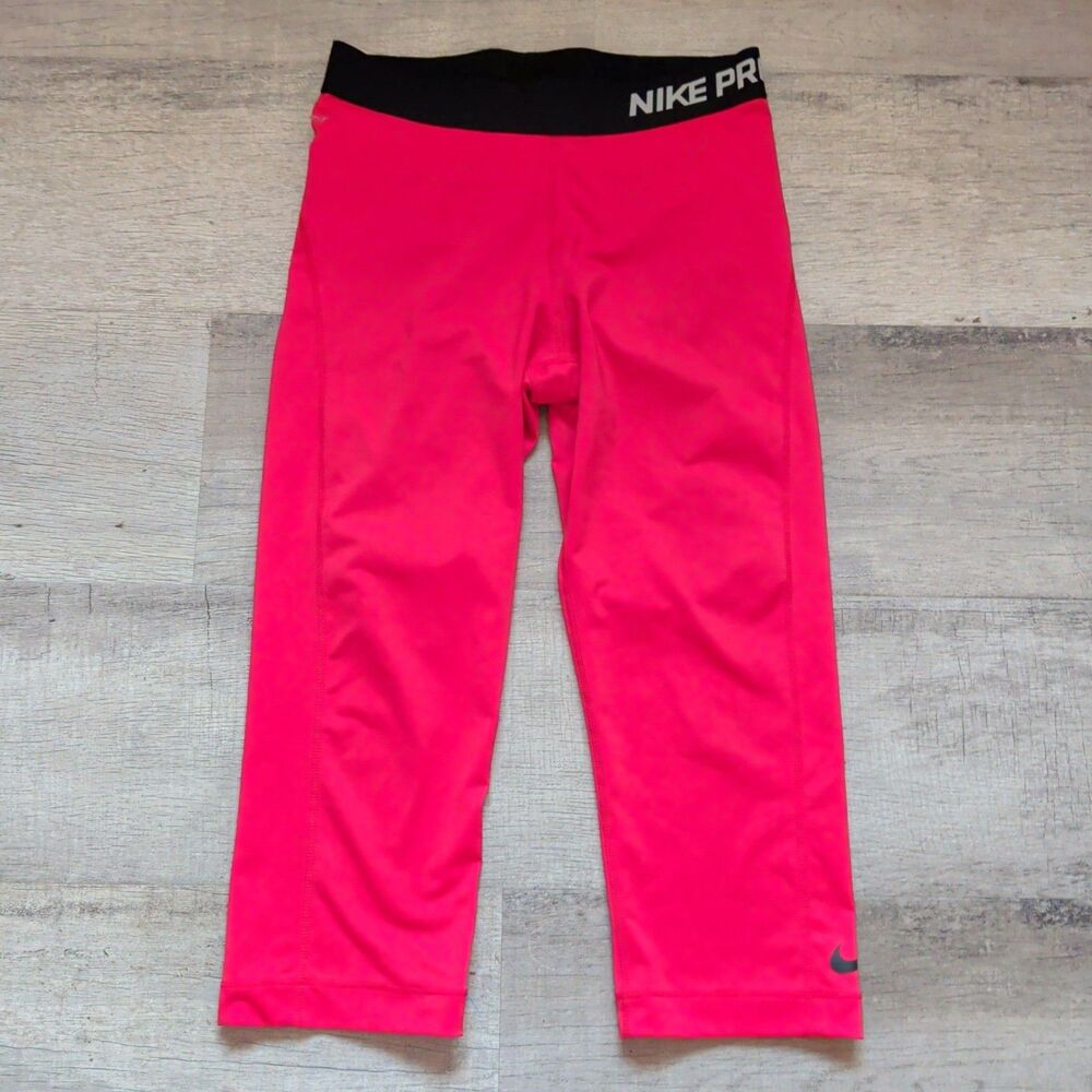 Nike Pro Women's Red Dri-FIT Athletic Capri Leggings Size Medium M Compression